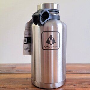Vasque Insulated Growler 64 oz